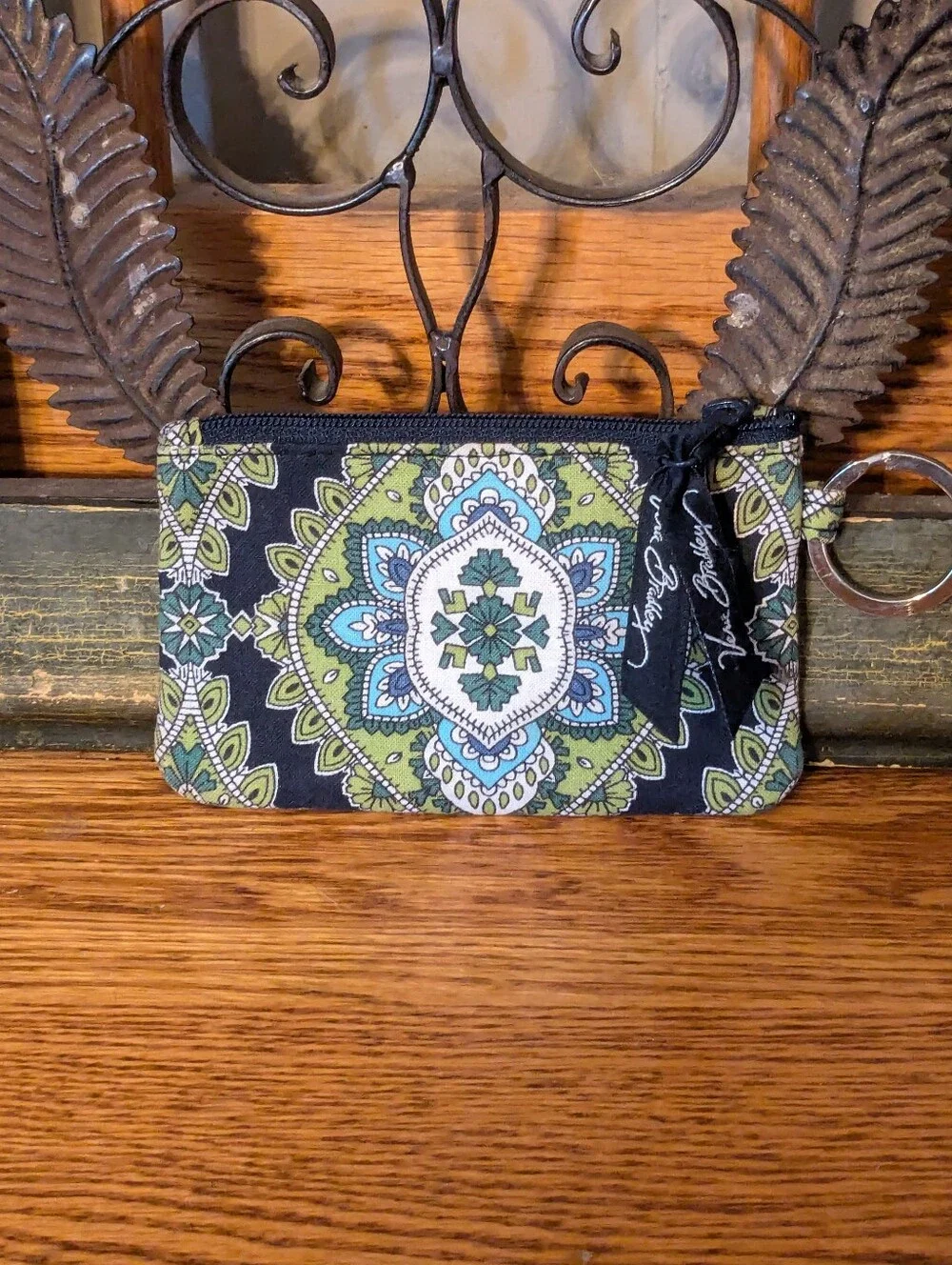 Vera Bradley Retired Cambridge Zip ID Case Small Wallet